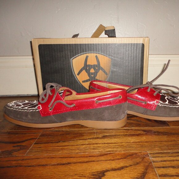 ARIAT Women's "Palisade" Cow Print Brown Suede Loafers with Box Size 8.5 - Picture 4 of 9